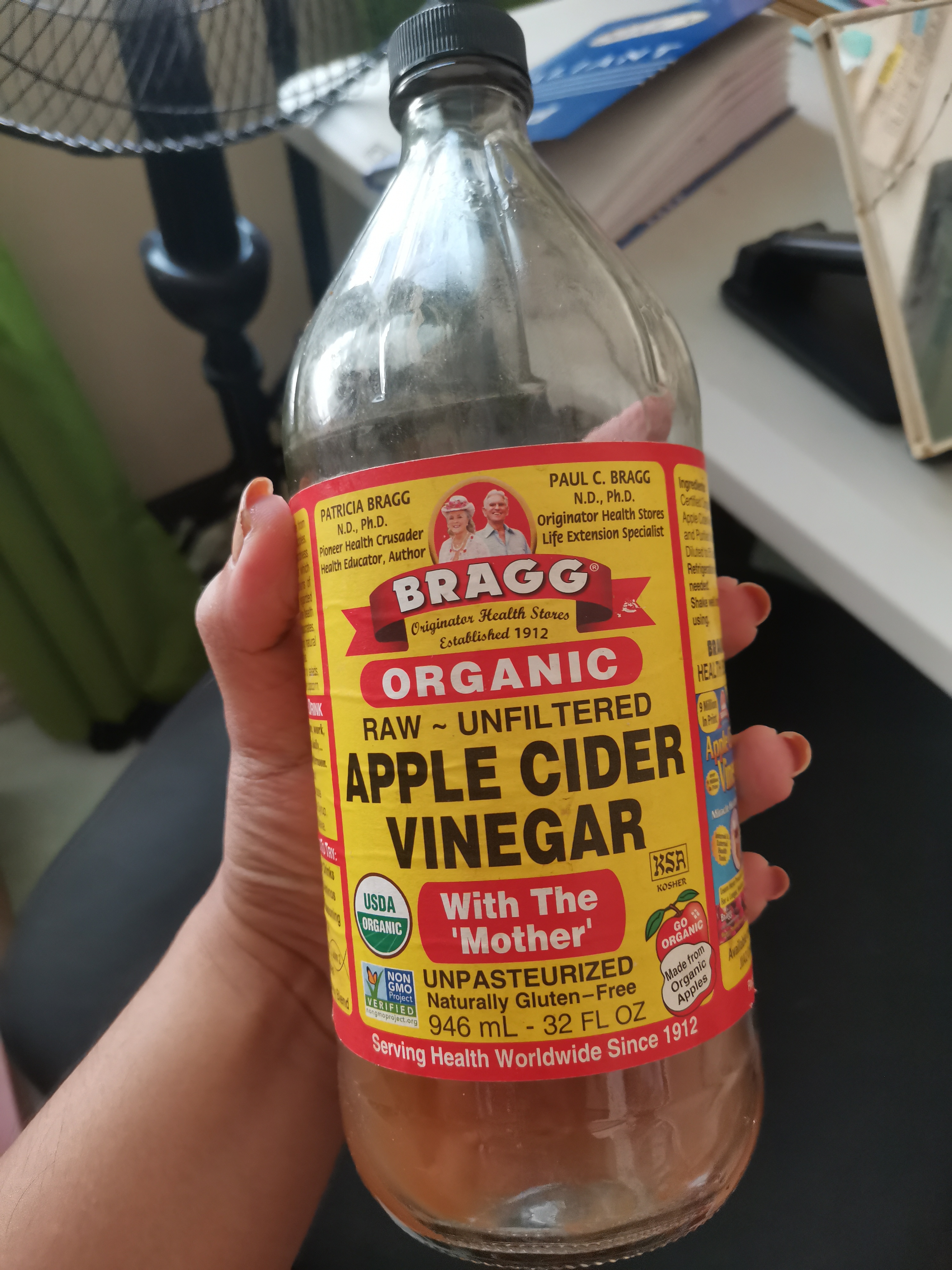 Bragg organic apple cider vinegar by Bragg : review - Condiments-  